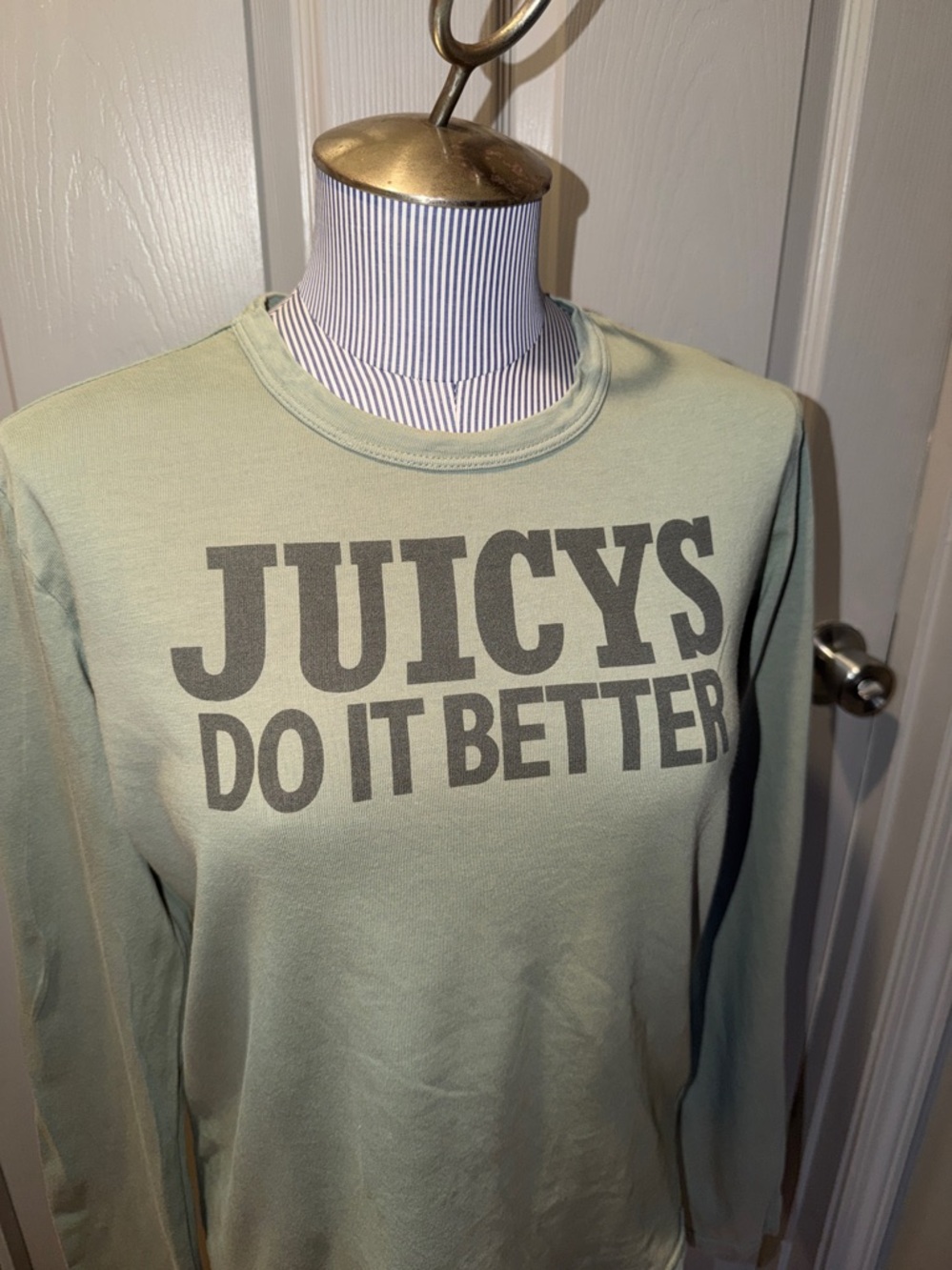 Juicy Couture looking Long Sleeve Shirt XL - Picture 2 of 8